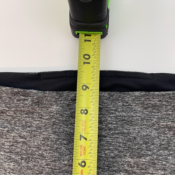 Lululemon Run Turn Around Tight Ruched High Rise in Size 6 - Picture 9 of 12